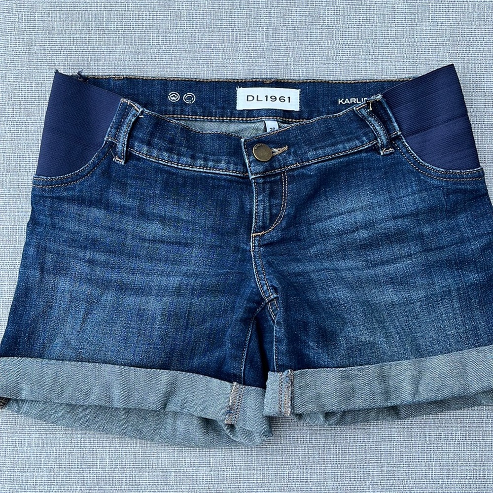 DL 1961 Karlie Maternity Boyfriend short